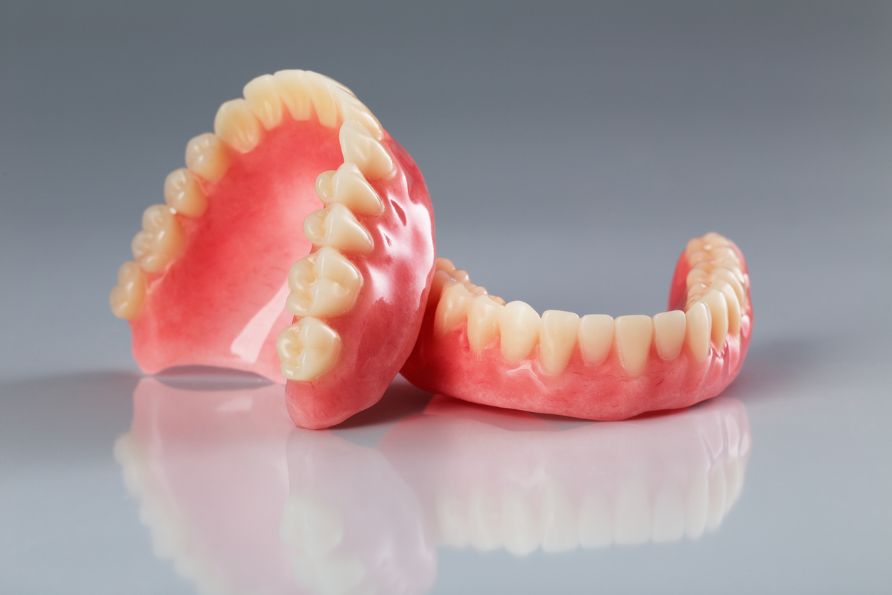 featured image for what is the best type of denture
